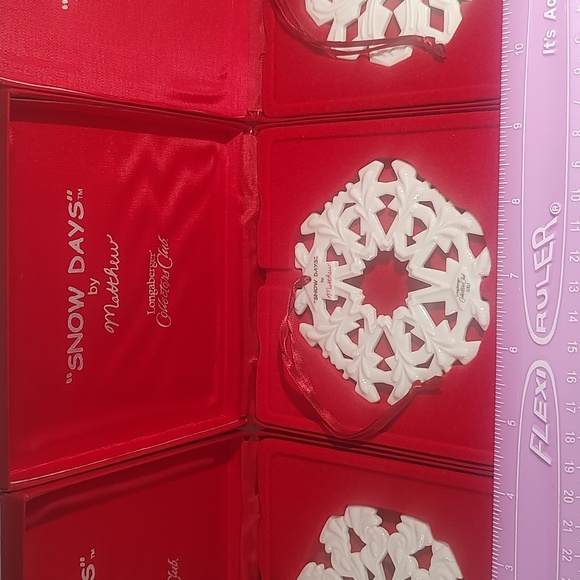 Set Of 3 Longaberger Ceramic Snowflake Ornaments Collector's Club Snow Days - Picture 3 of 7